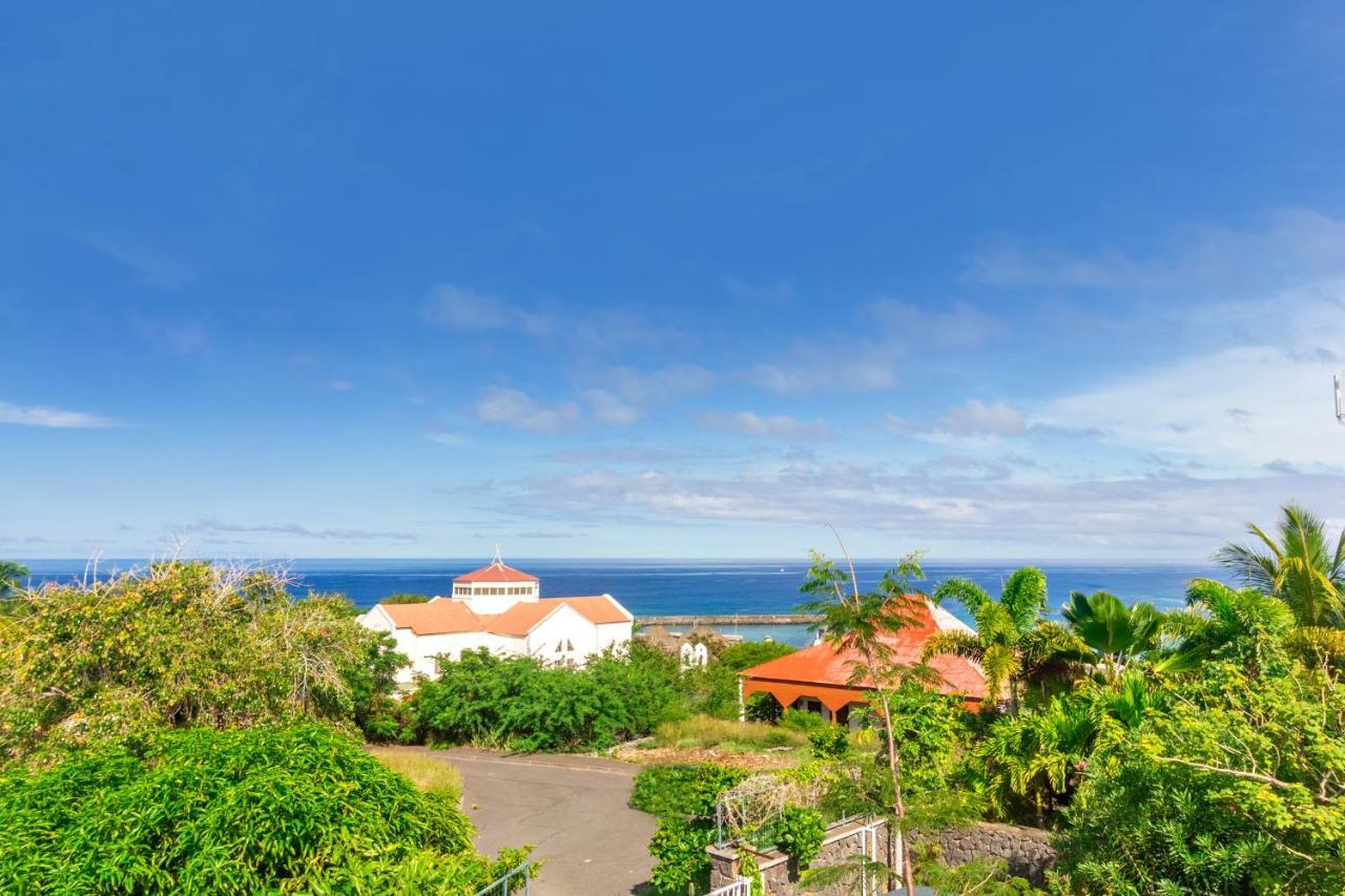 Cuty - Bel Et Spacieux Apt Avec Magnifique Vue Mer Et Piscine Saint Gilles Les Bains Εξωτερικό φωτογραφία